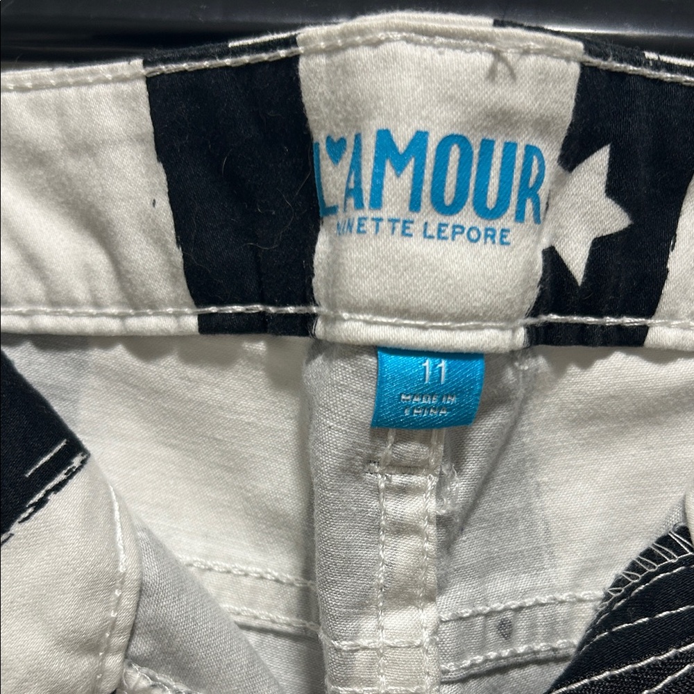 L'Amour Black and White Star Striped Straight Leg Jeans - Picture 3 of 5